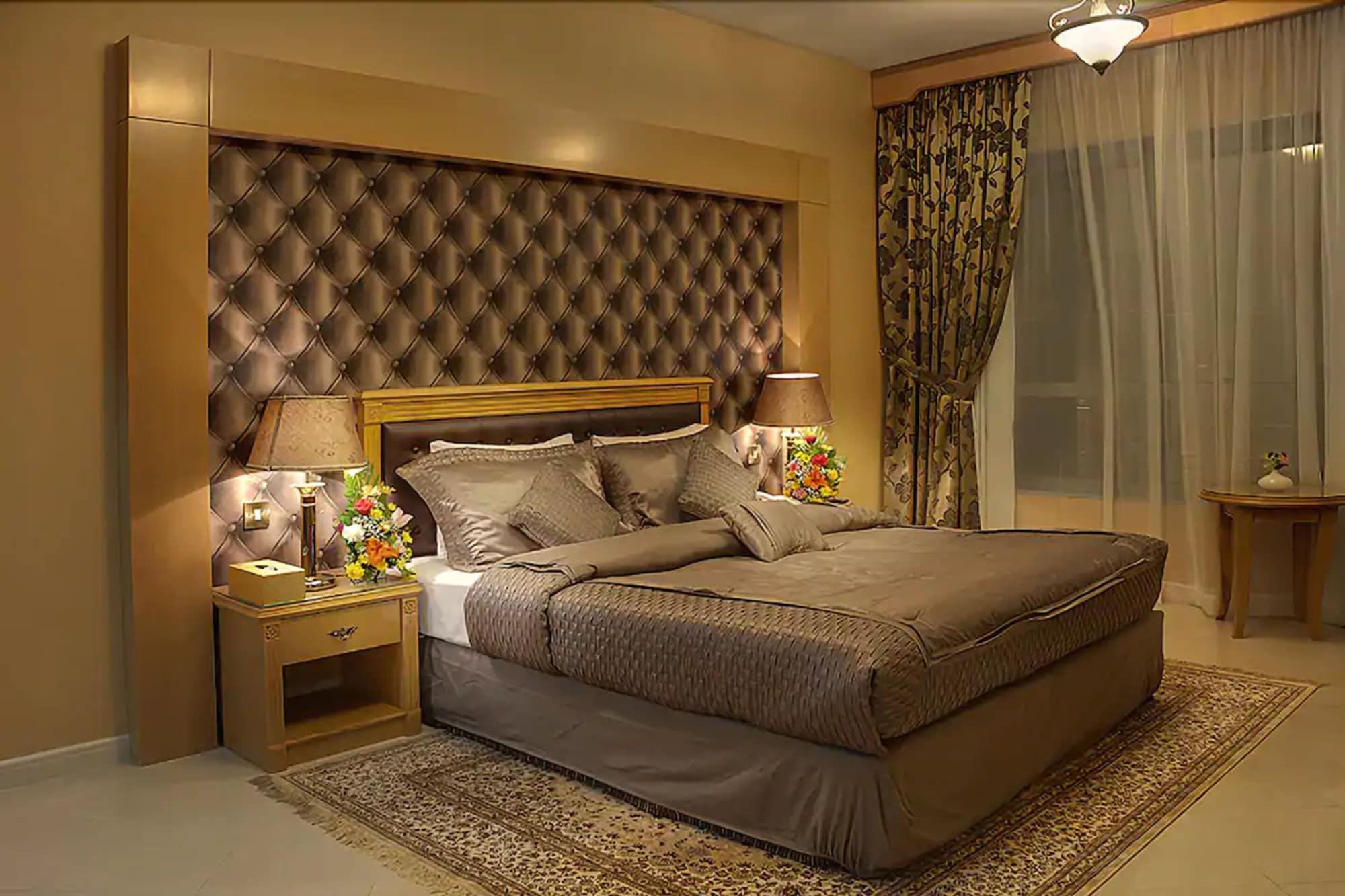 Deira Deluxe Aparthotel Dubai