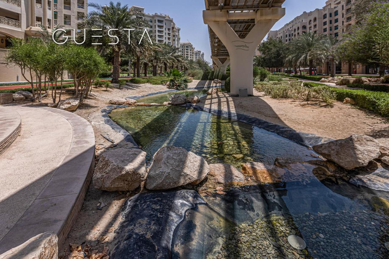 Shoreline The Palm, Free & Pool Access Apartment