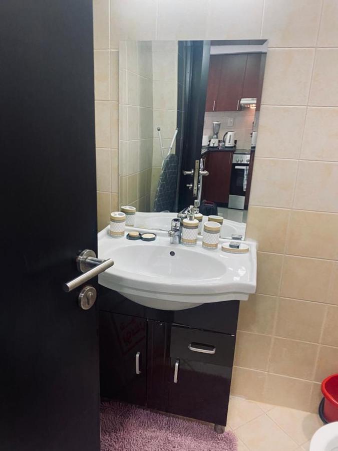 Apartment My-places 1 Bed Escan Towers 15 Dubai