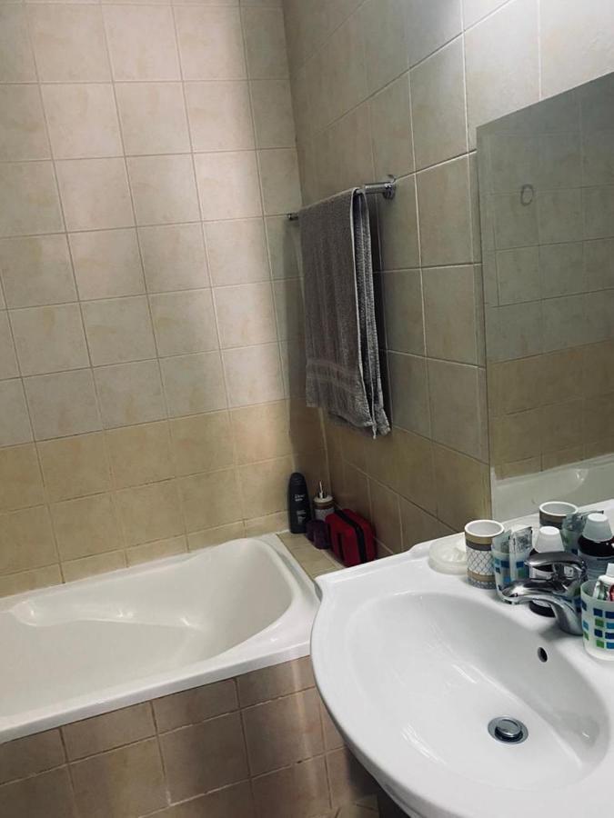 My-places 1 Bed Escan Towers 15 Apartment Dubai