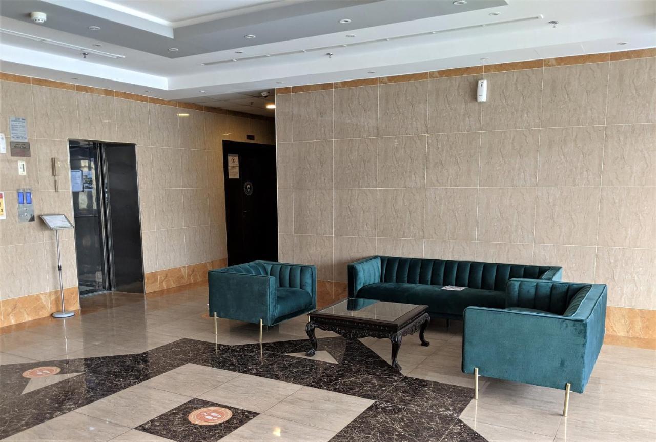 Apartment Fully Furnished With Golf Views And Gym Dubai