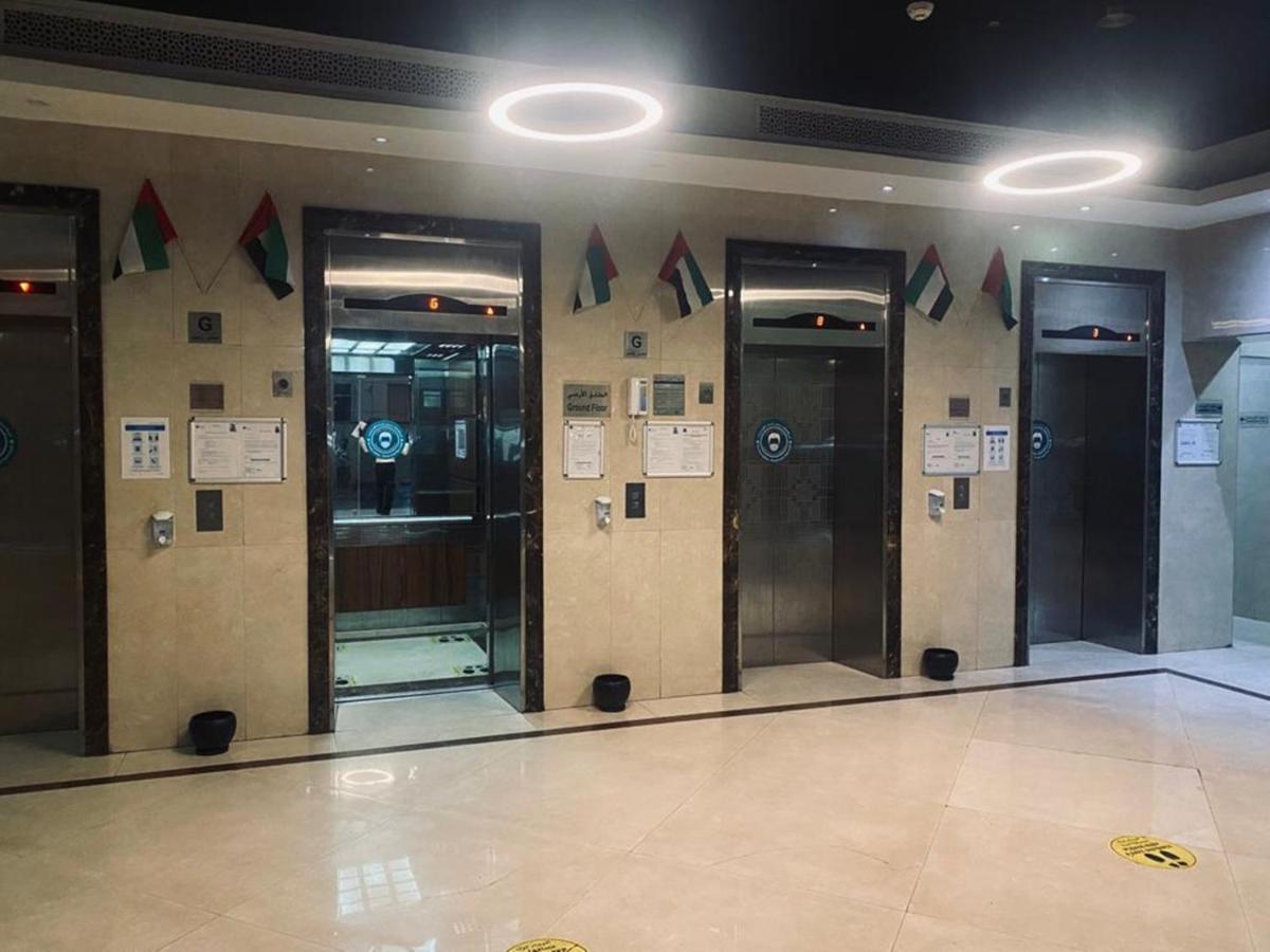 My-places 1 Bed Escan Towers 15 * Dubai