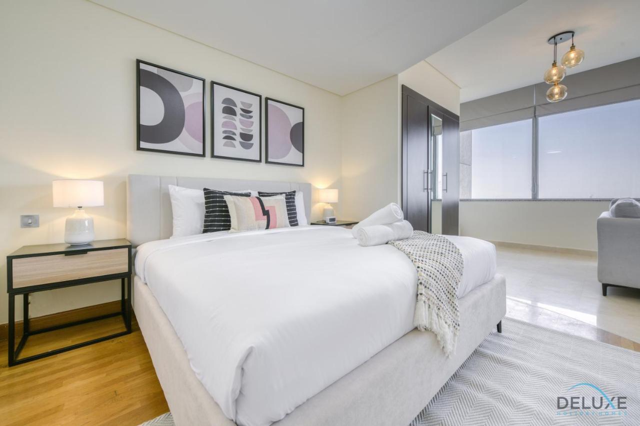 Calm At Sky Gardens Difc By Deluxe Homes Apartment