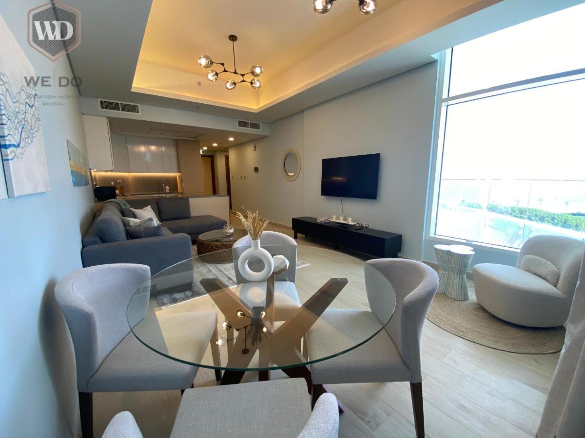 Luxurious 1-bedroom With Private Access *