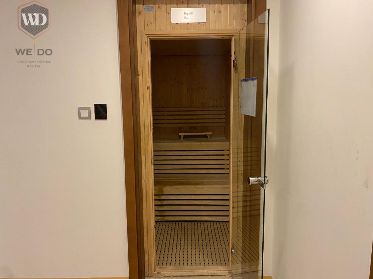 Luxurious 1-bedroom With Private Access