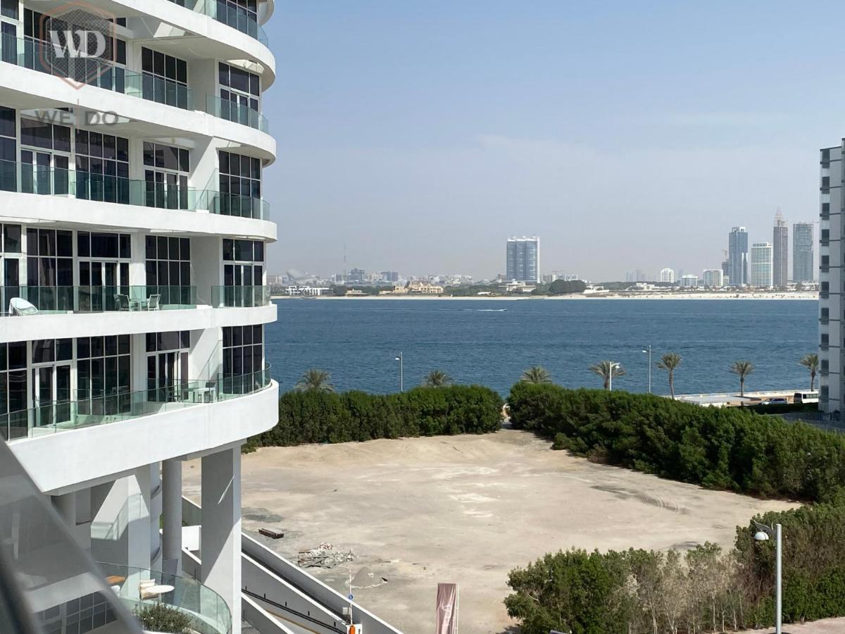 Luxurious 1-bedroom With Private Access Dubai