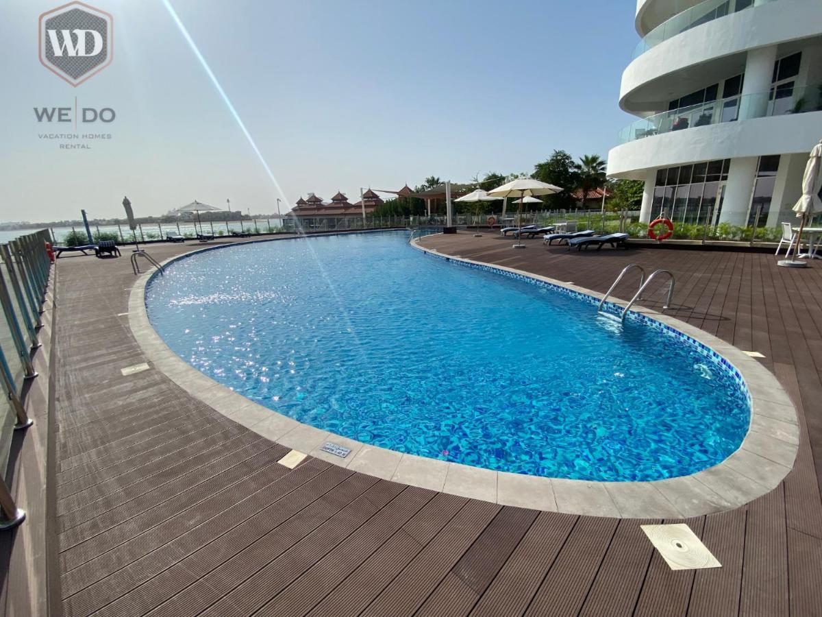 Luxurious 1-bedroom With Private Access *