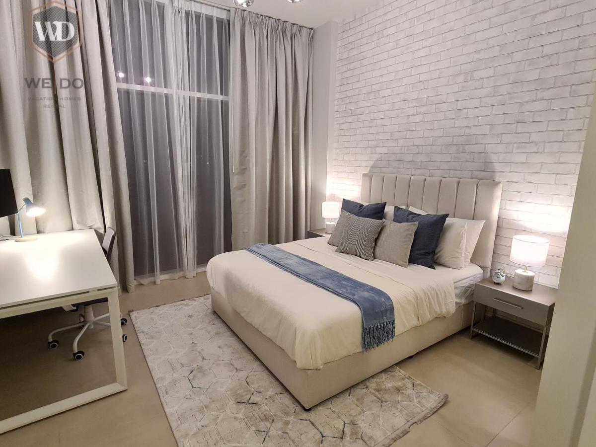 Luxurious 1-bedroom With Private Access *