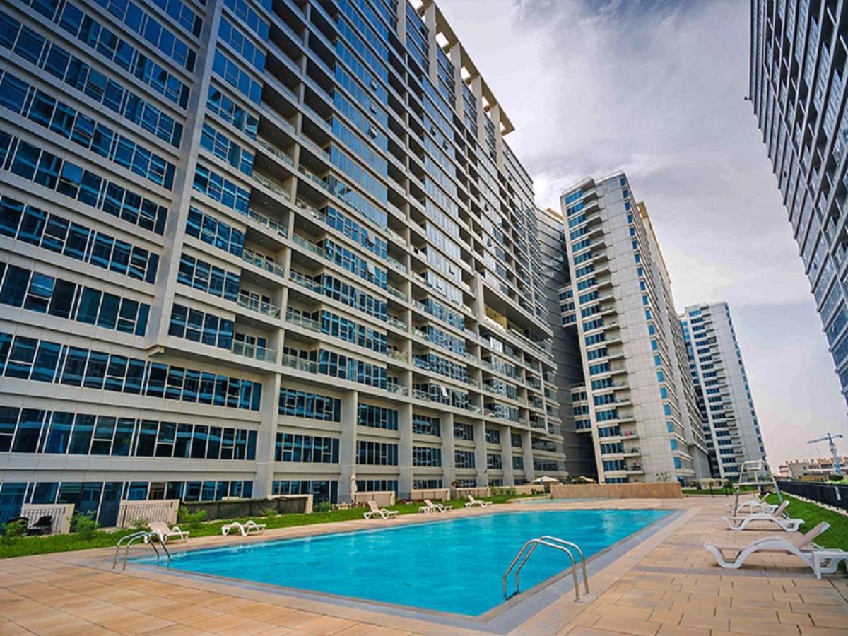 Octavius Holiday Homes, Spacious 2 Bedroom Apartment, Skyline & Burj Khalifa View Dubai