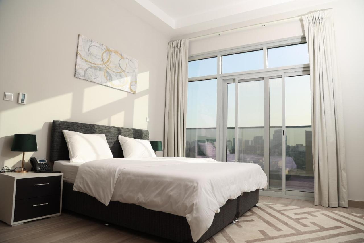 Penrose Place Jvc Apartment *