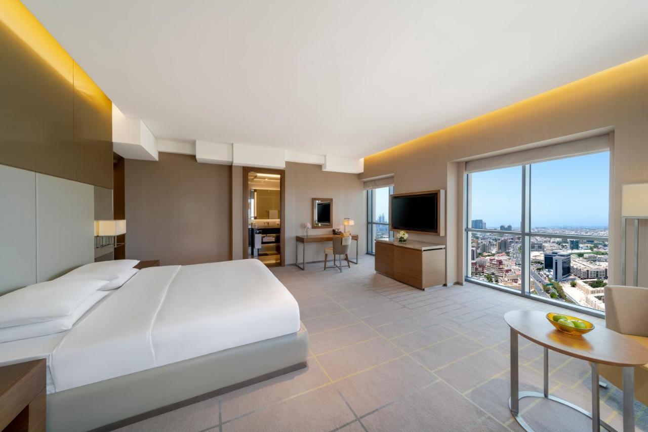 Hyatt Regency Creek Heights Hotel