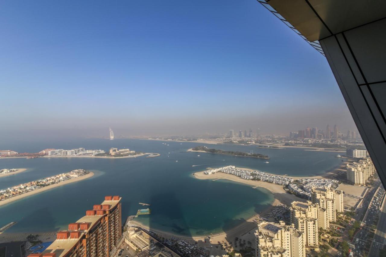 Makeen The Palm Tower Jumeirah Apartment Dubai