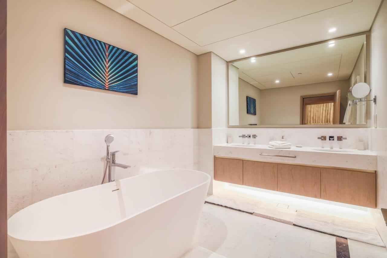 Apartment Makeen The Palm Tower Jumeirah