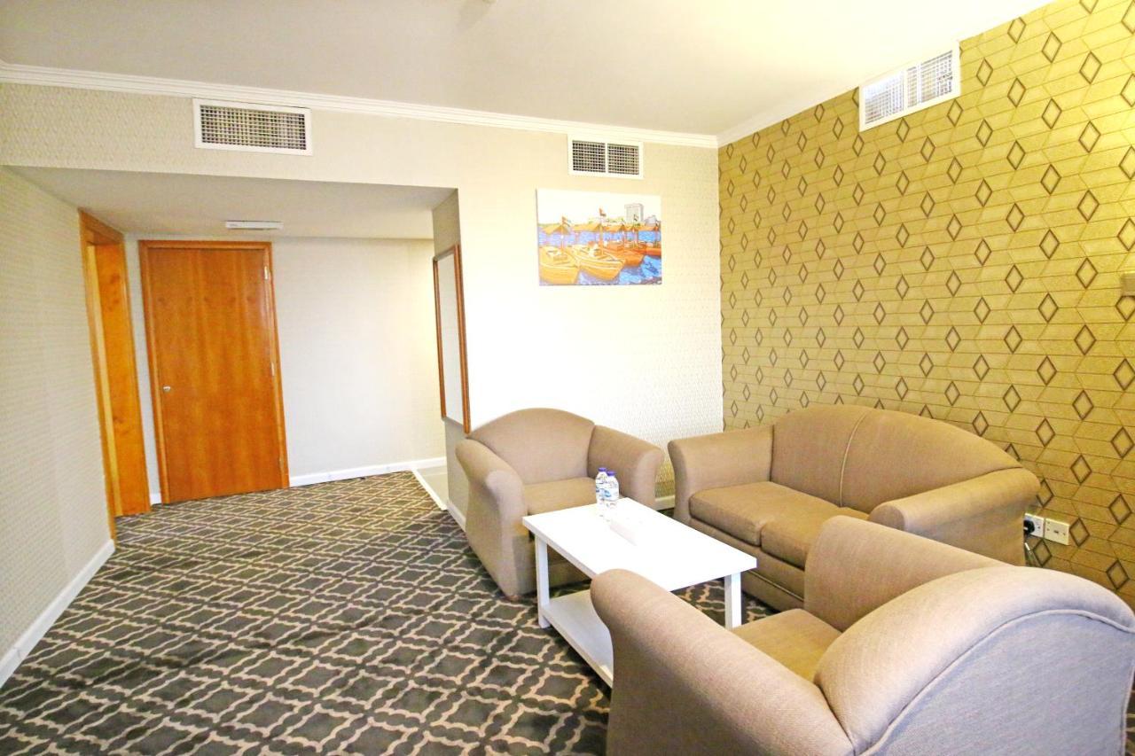 Hotel The George By Saffron, Creek 3*