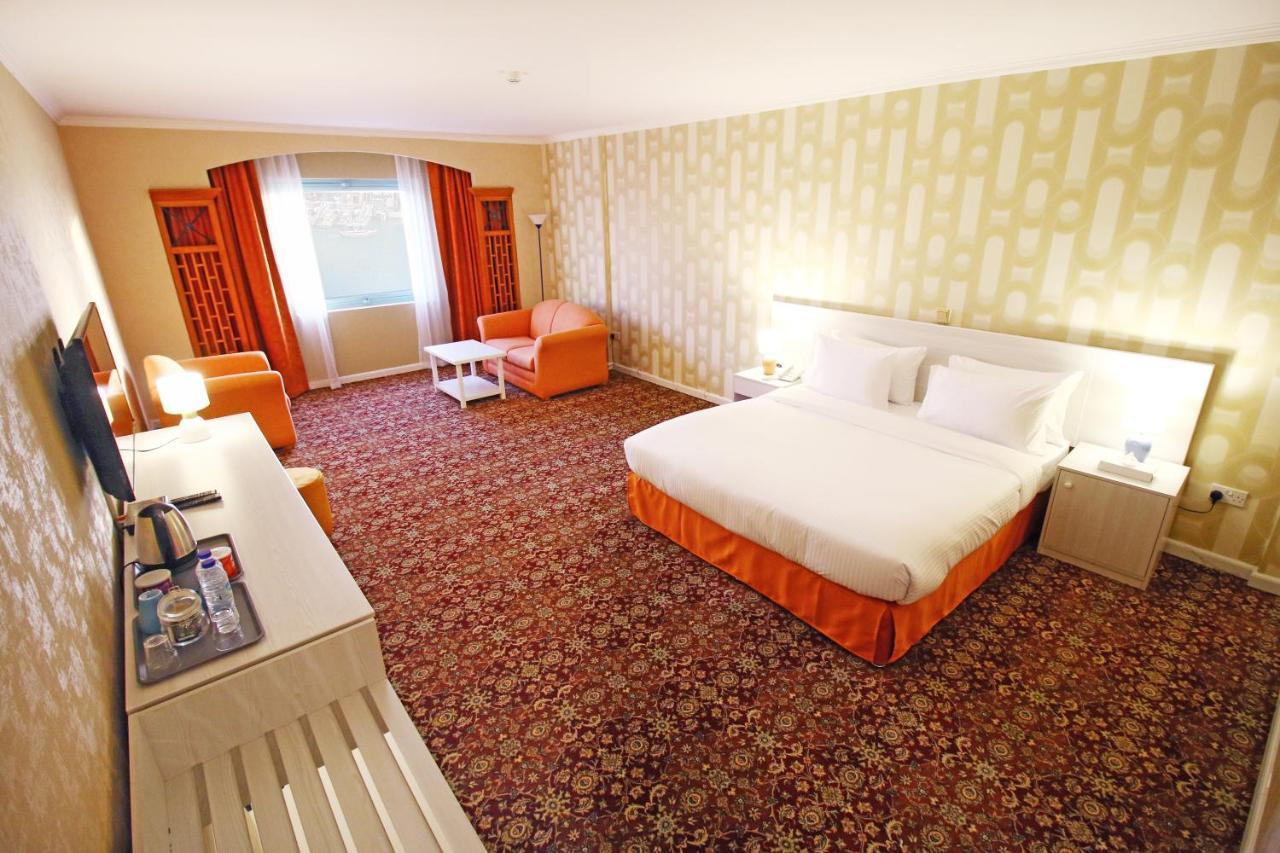Hotel The George By Saffron, Creek Dubai