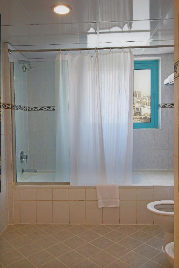 The George By Saffron, Creek Hotel 3*