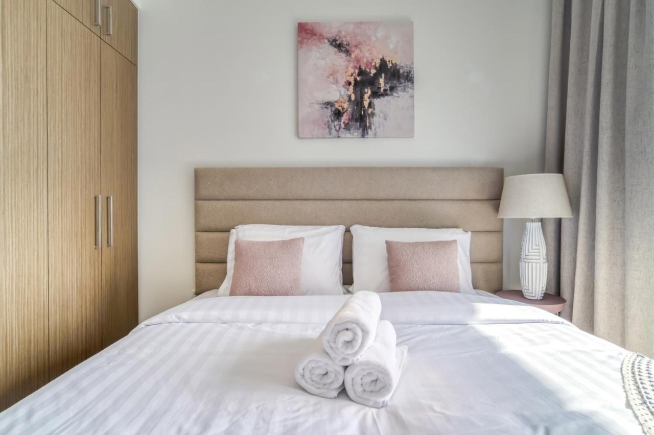 Luxury Brand New 2 Bedroom With Bluewater Views Apartment Dubai