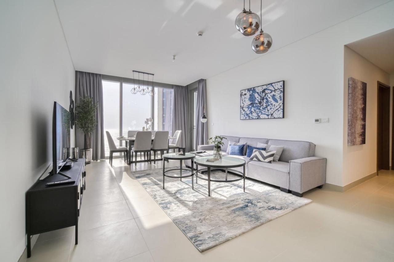 Luxury Brand New 2 Bedroom With Bluewater Views Apartment *