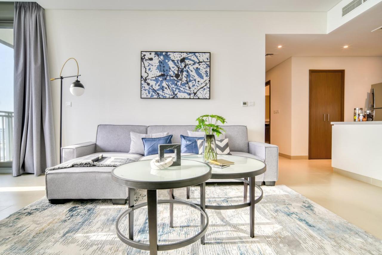 Luxury Brand New 2 Bedroom With Bluewater Views Apartment *