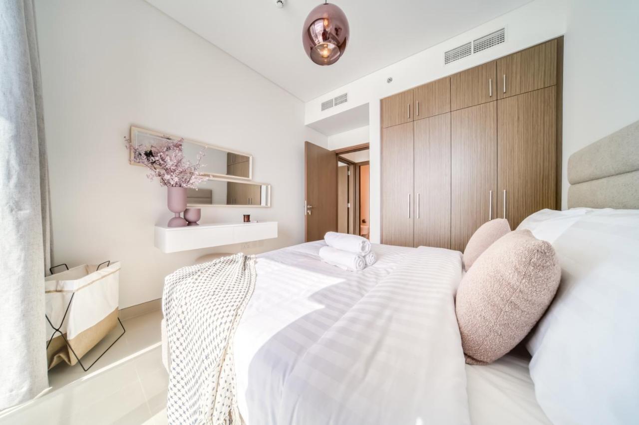 Luxury Brand New 2 Bedroom With Bluewater Views * Dubai