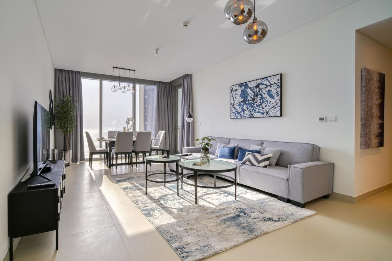 Apartment Luxury Brand New 2 Bedroom With Bluewater Views *