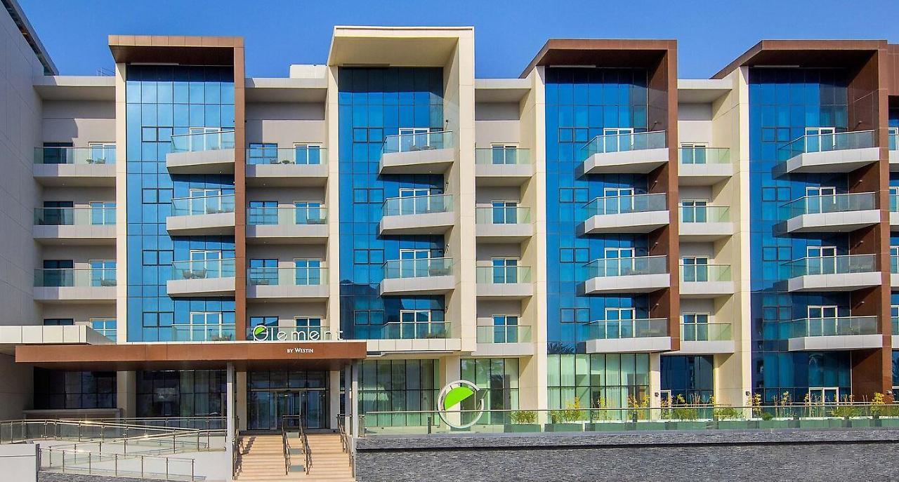 Element Airport Hotel