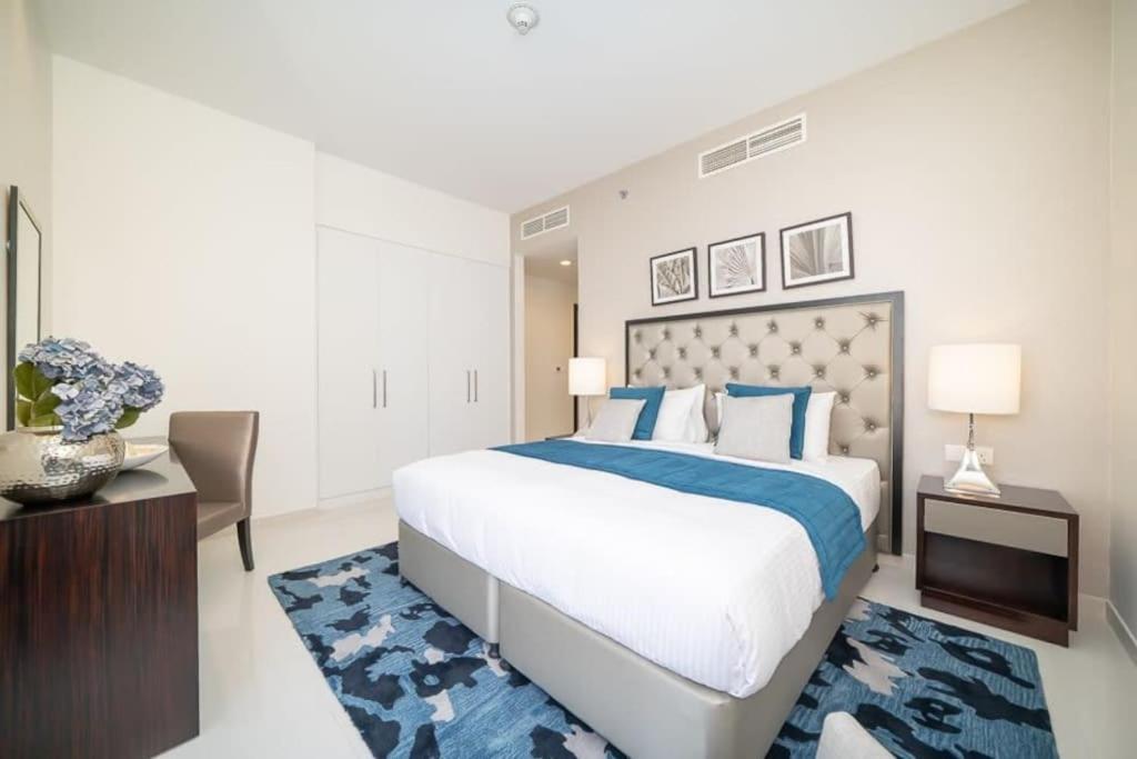 Apartment Frank Porter - Damac Celestia *