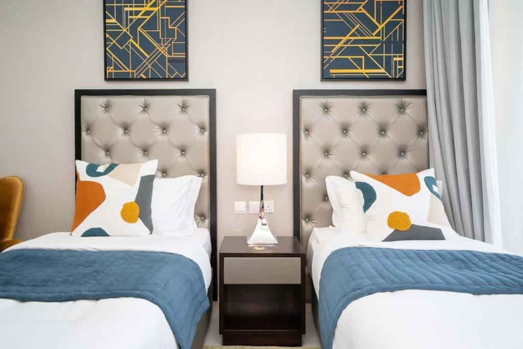 Apartment Frank Porter - Damac Celestia