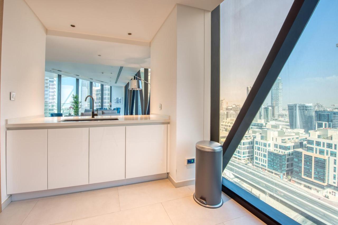 Maison Privee - Luxury, Spacious, Modern Near Burj Khalifa And Canal Apartment *