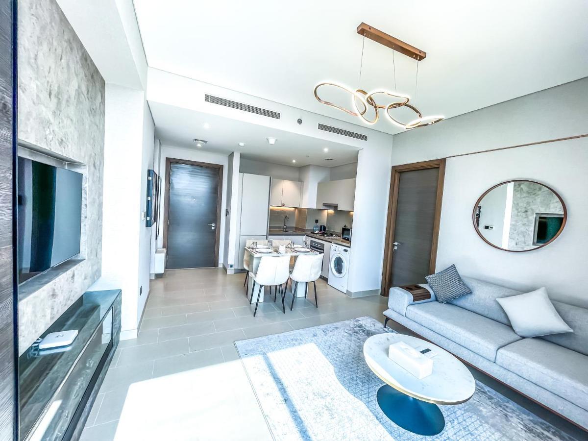 Apartment By Latinem Luxury 2br Cv B2513 Near Burj Khalifa Dubai