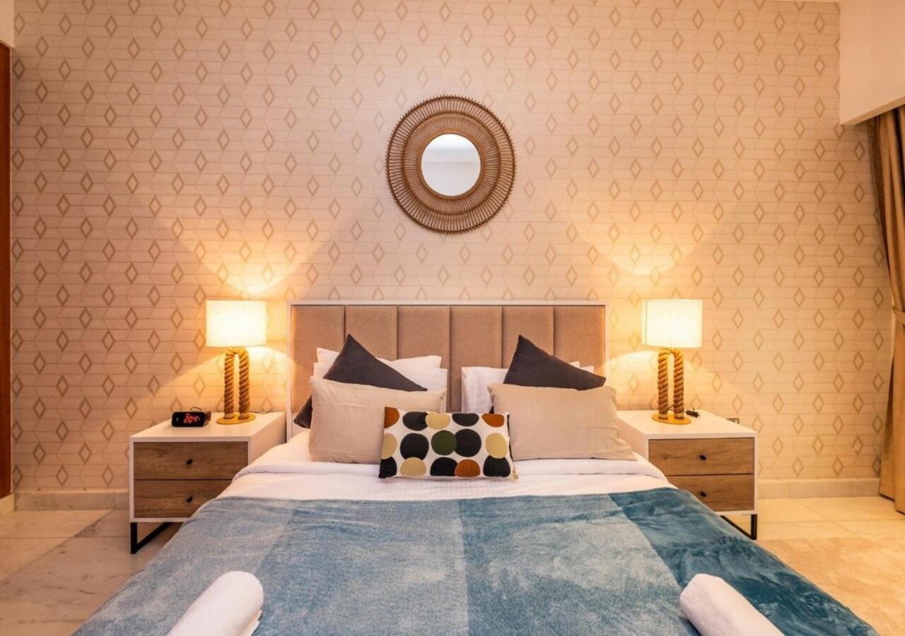 Hometown - Cosy 1 Bedroom With Brand New Furniture In Difc Dubai
