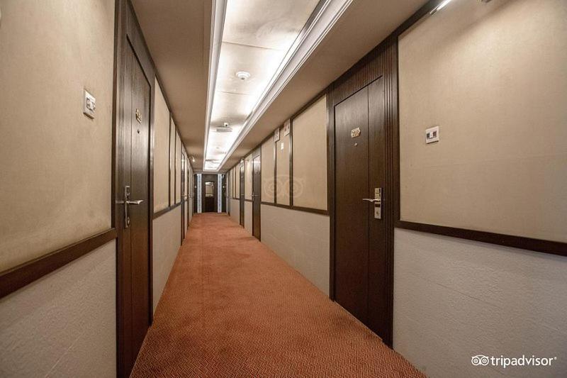Deira Hotel Dubai