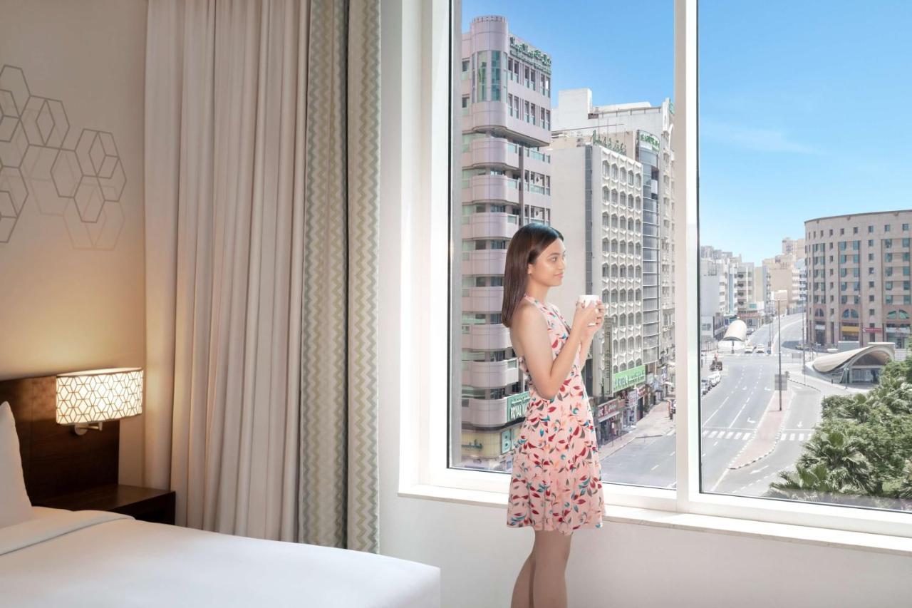 Hyatt Place Baniyas Square Dubai