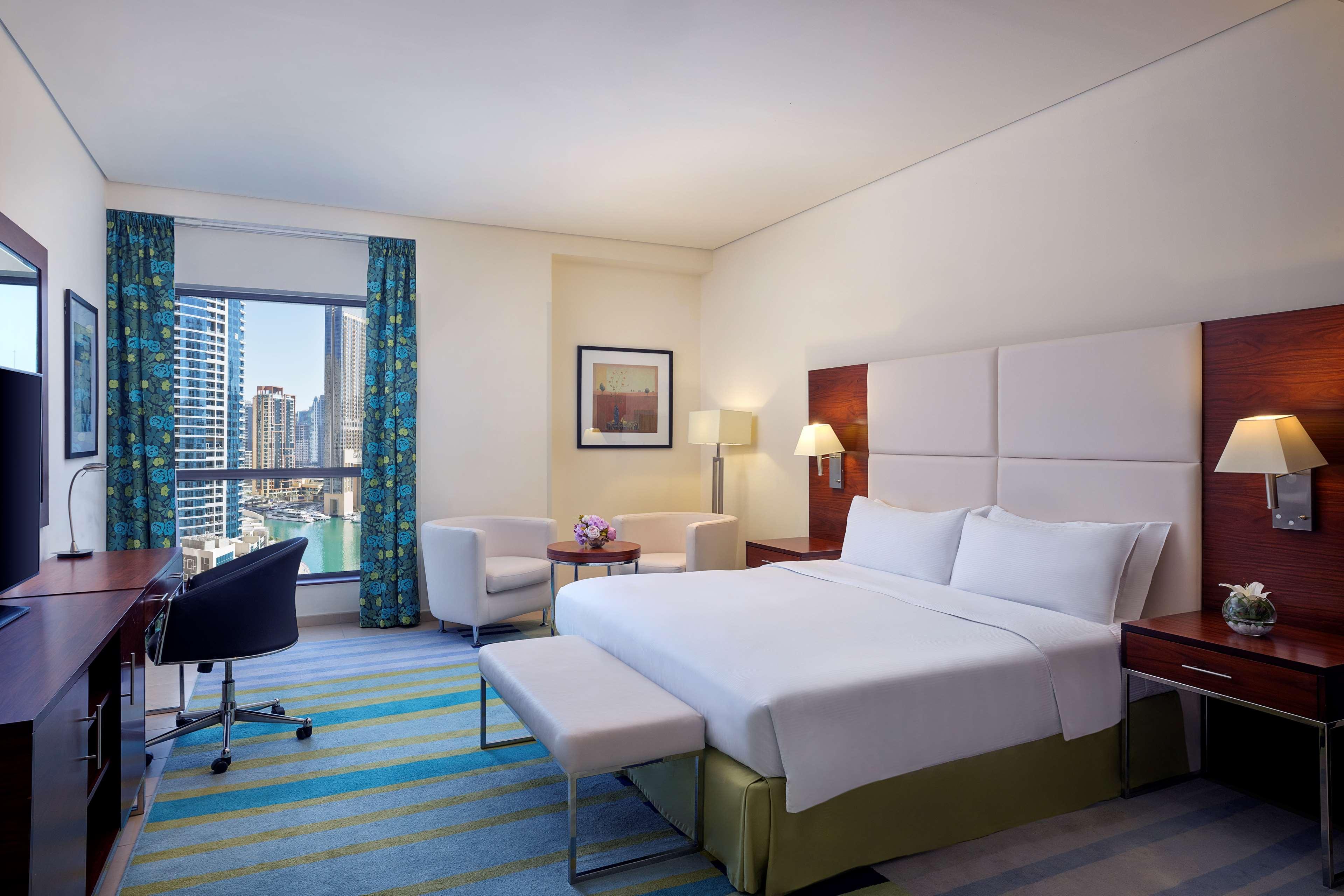 Hotel Hilton The Walk Dubai