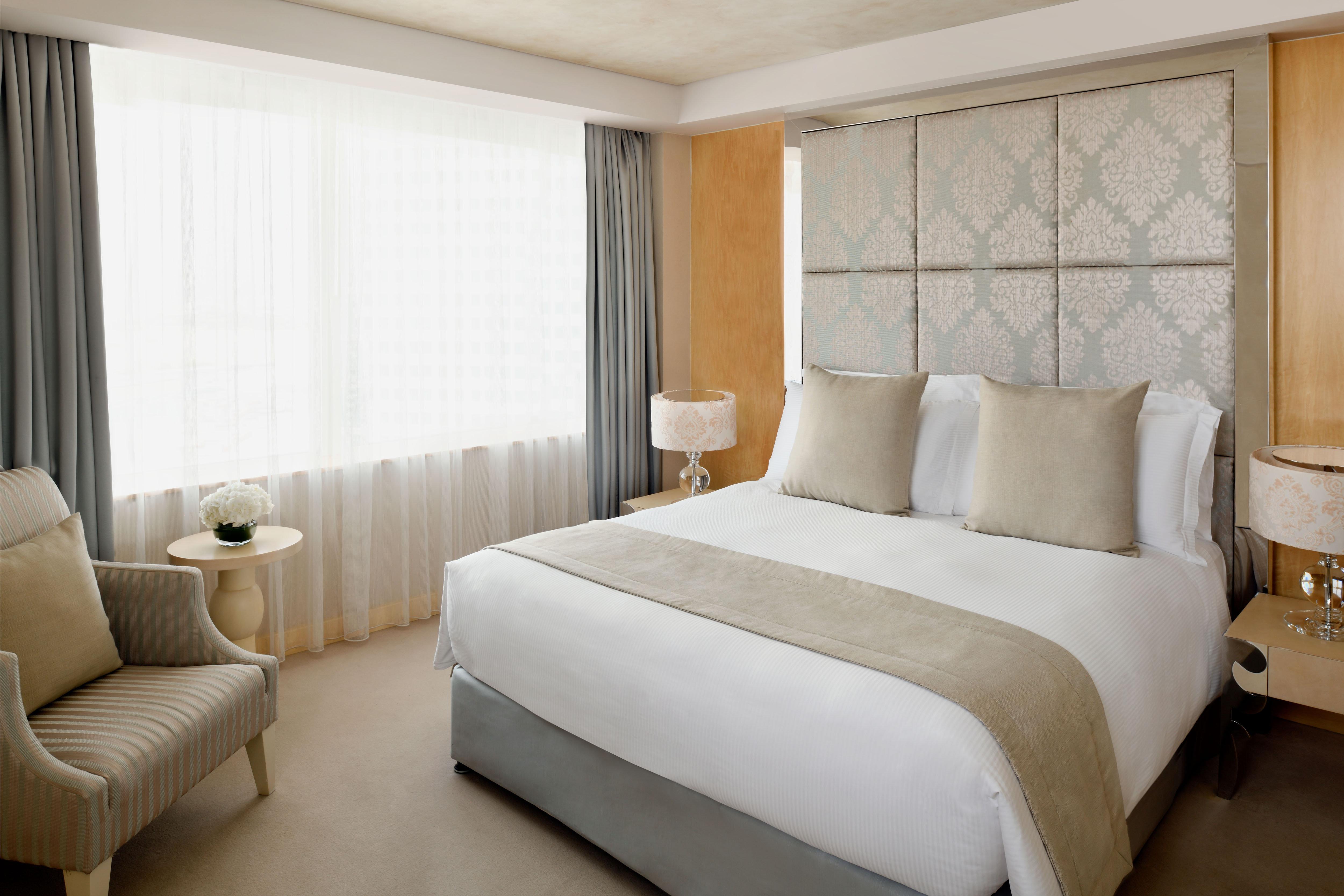 Crowne Plaza Festival City Hotel