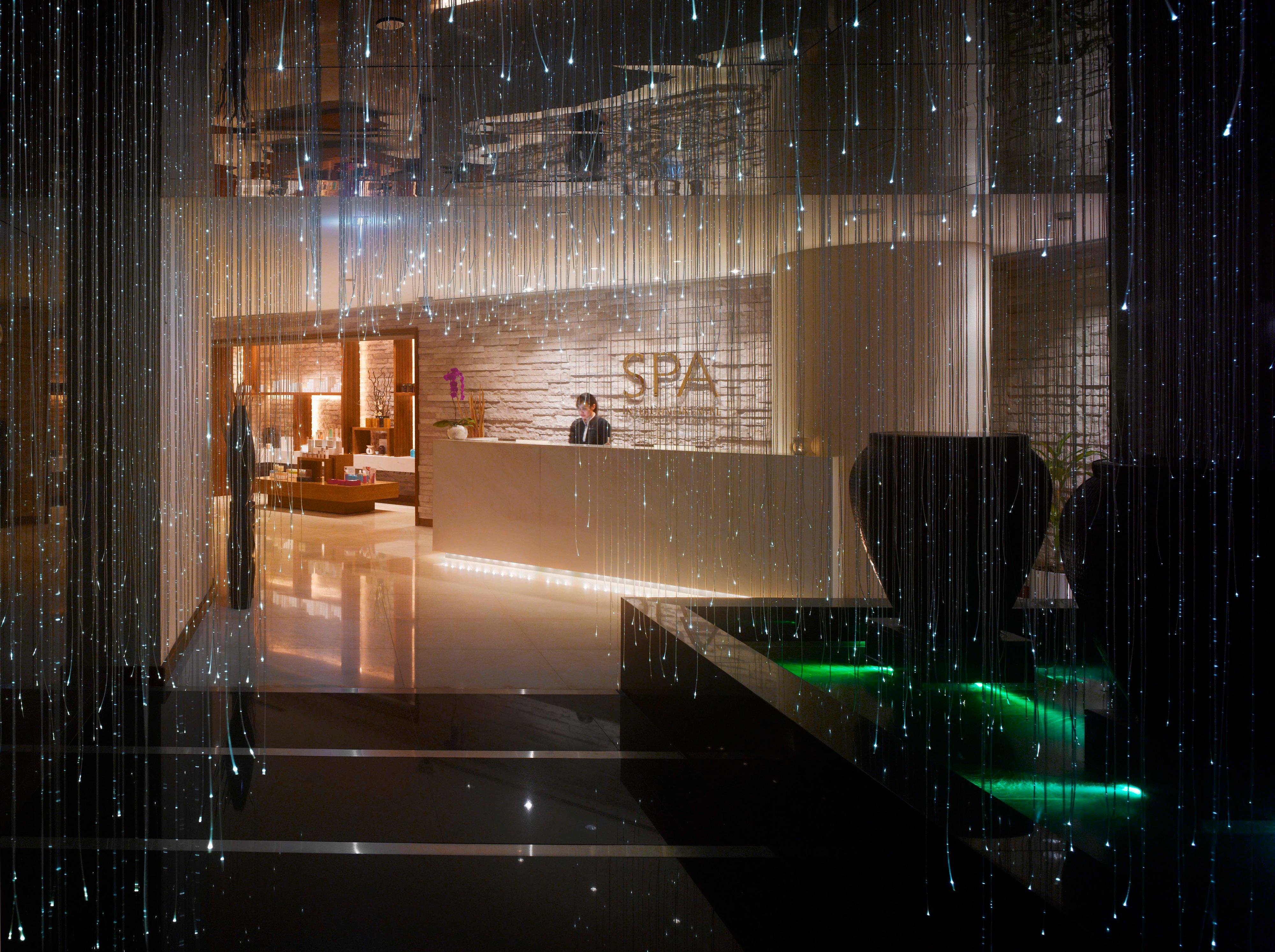 Crowne Plaza Festival City 5* Dubai