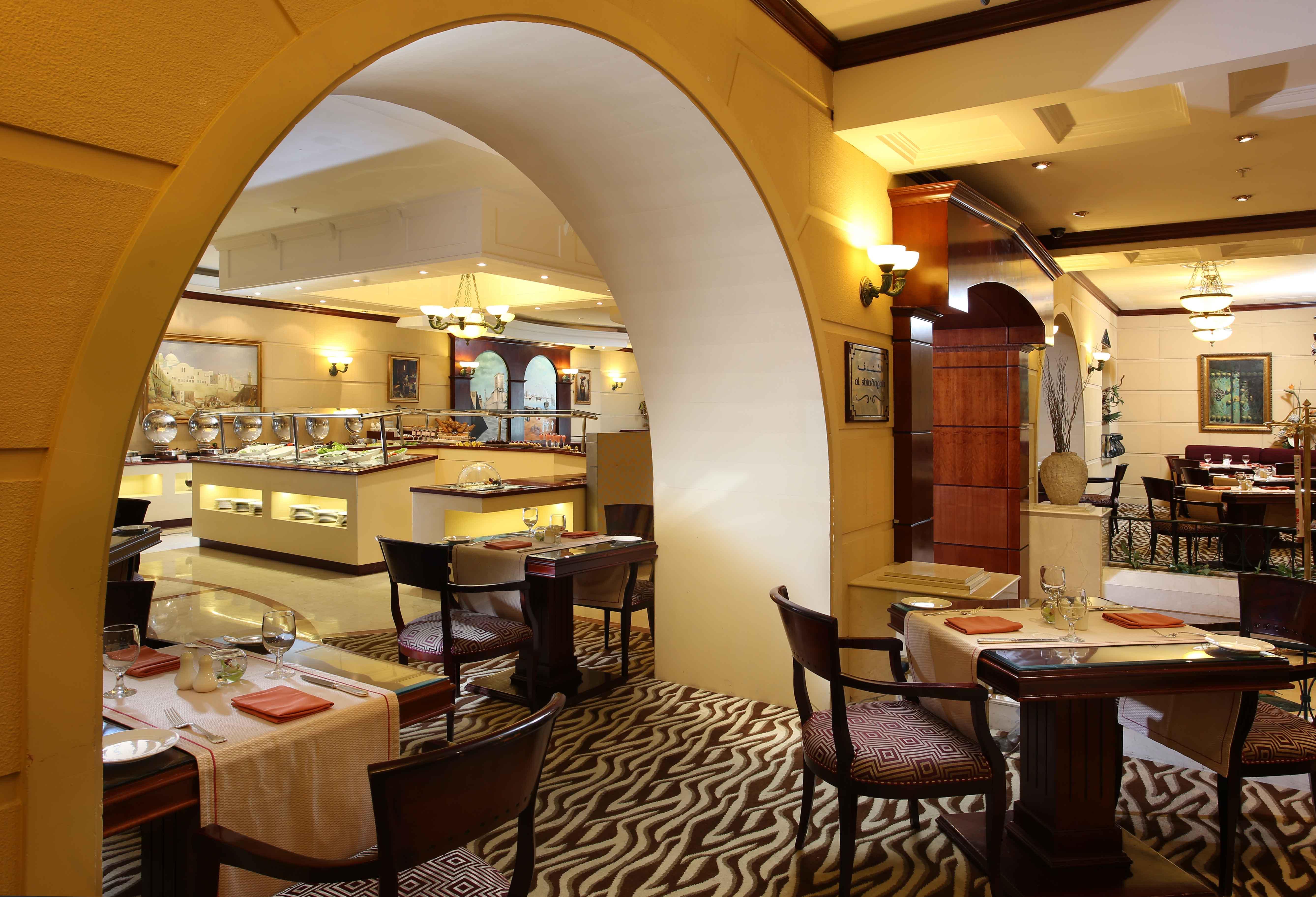 Knight Castle Hotel