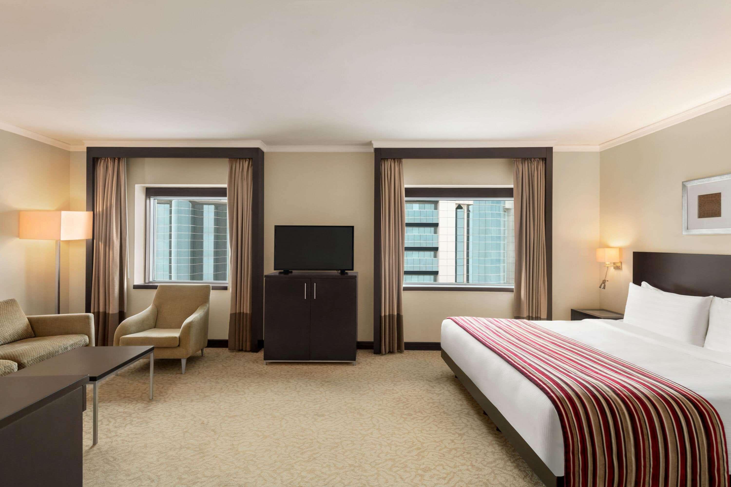 Ramada Plaza By Wyndham Deira Hotel 4*