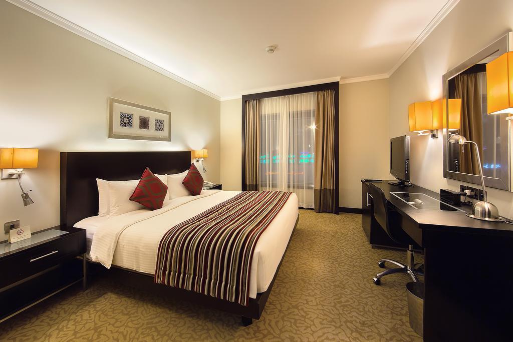 Ramada Plaza By Wyndham Deira