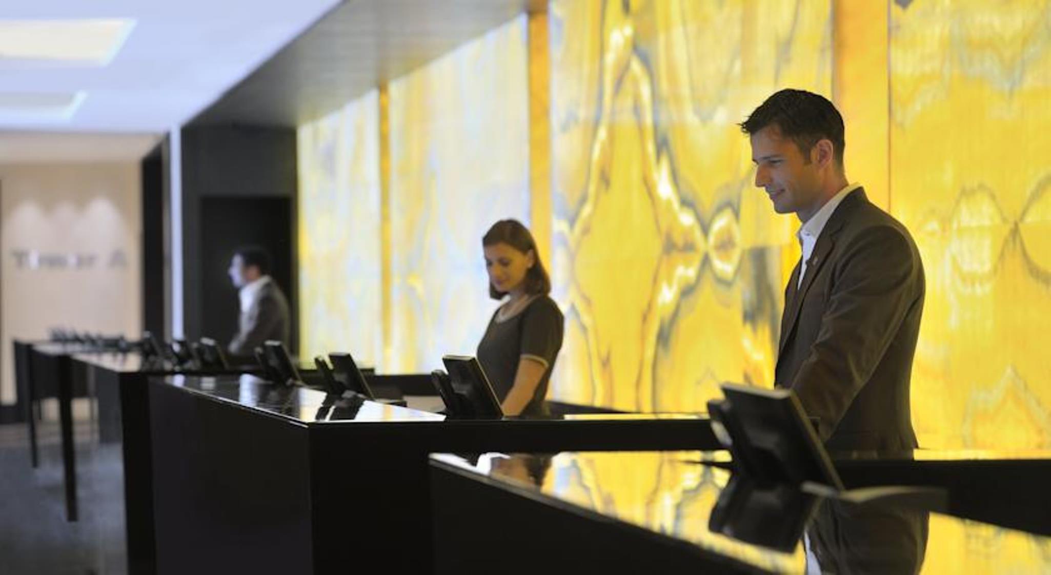 Jw Marriott Marquis Hotel 5*