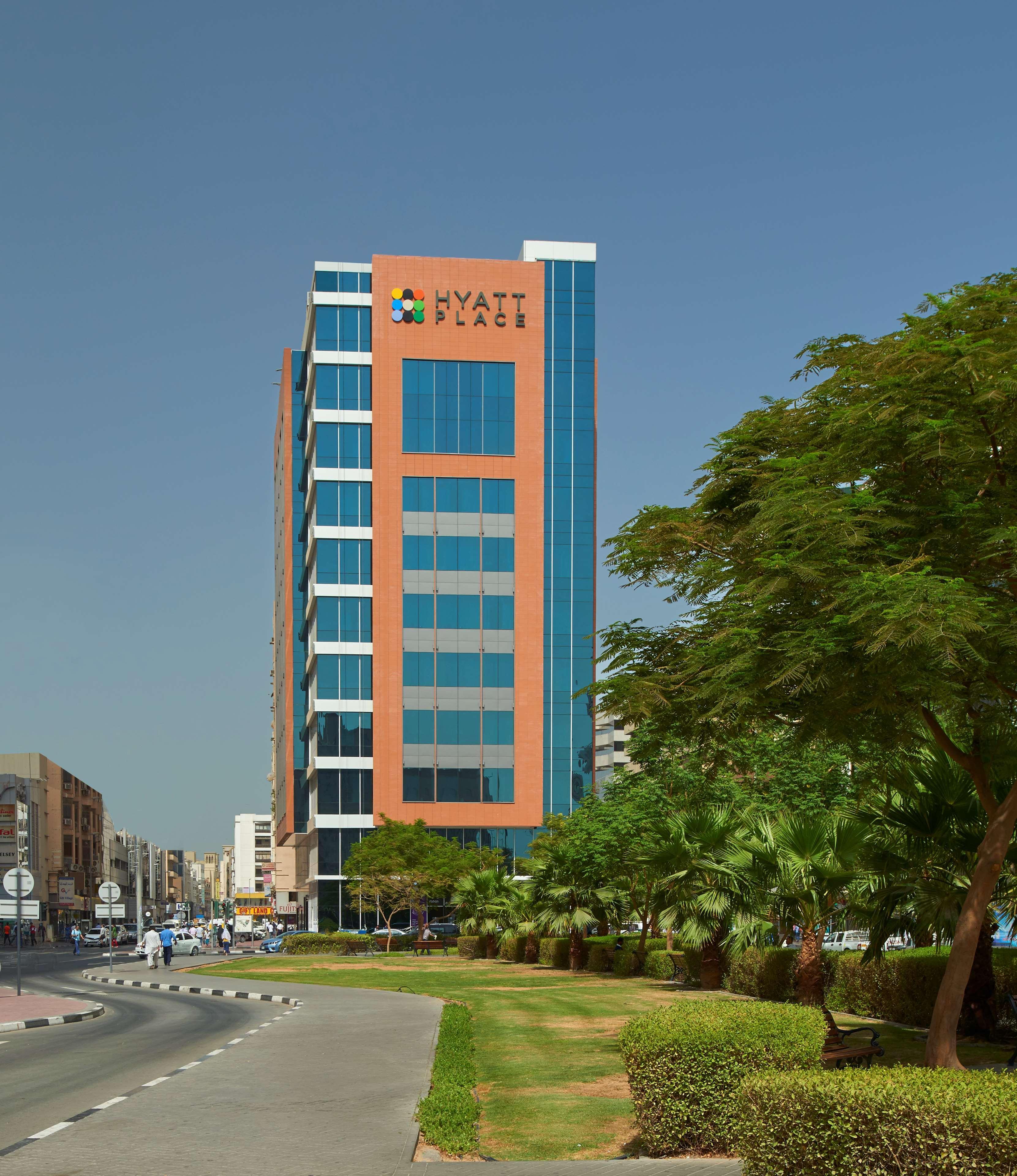 Hyatt Place Baniyas Square 4* Dubai