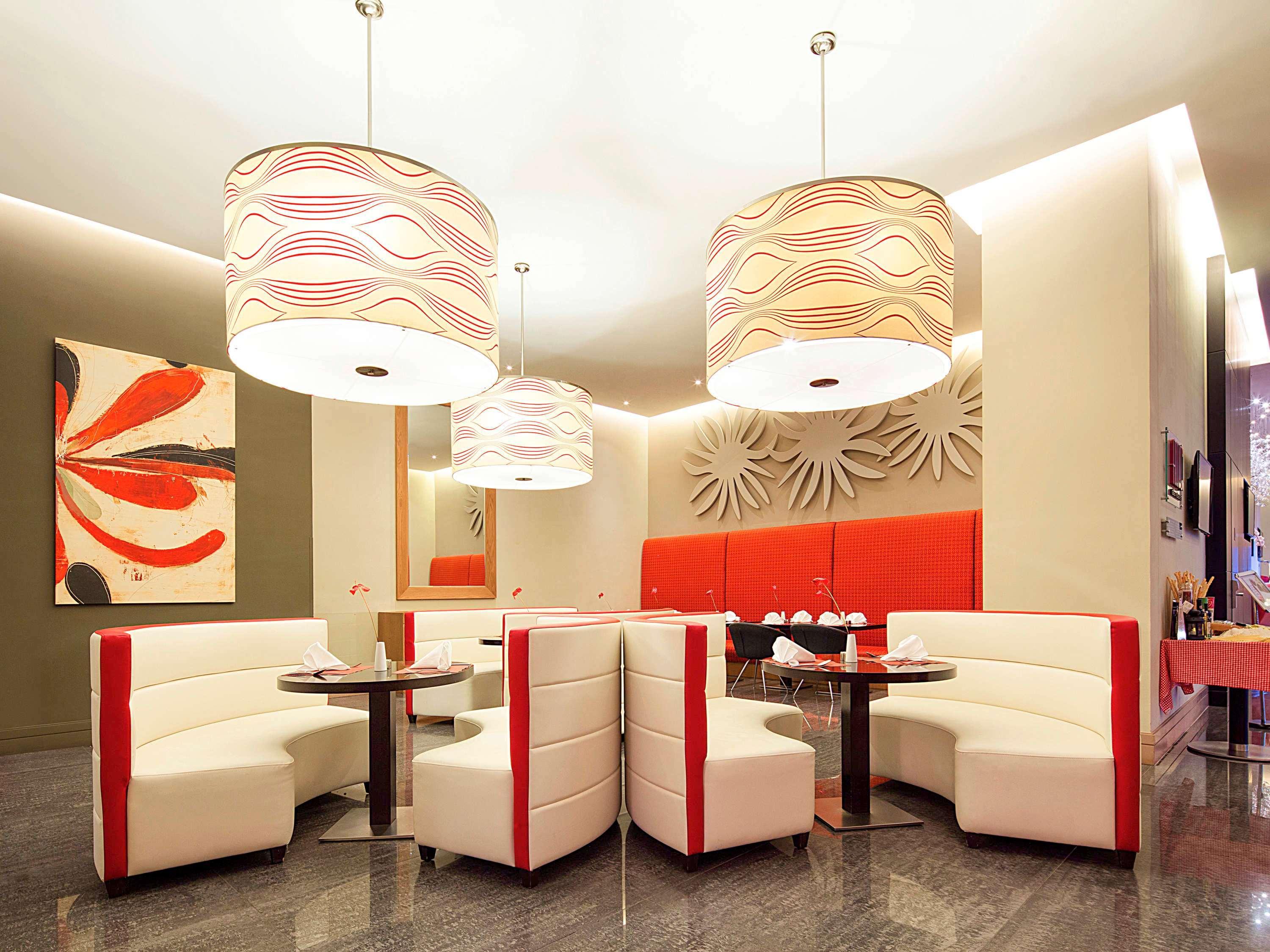 Hotel Ibis Mall Avenue