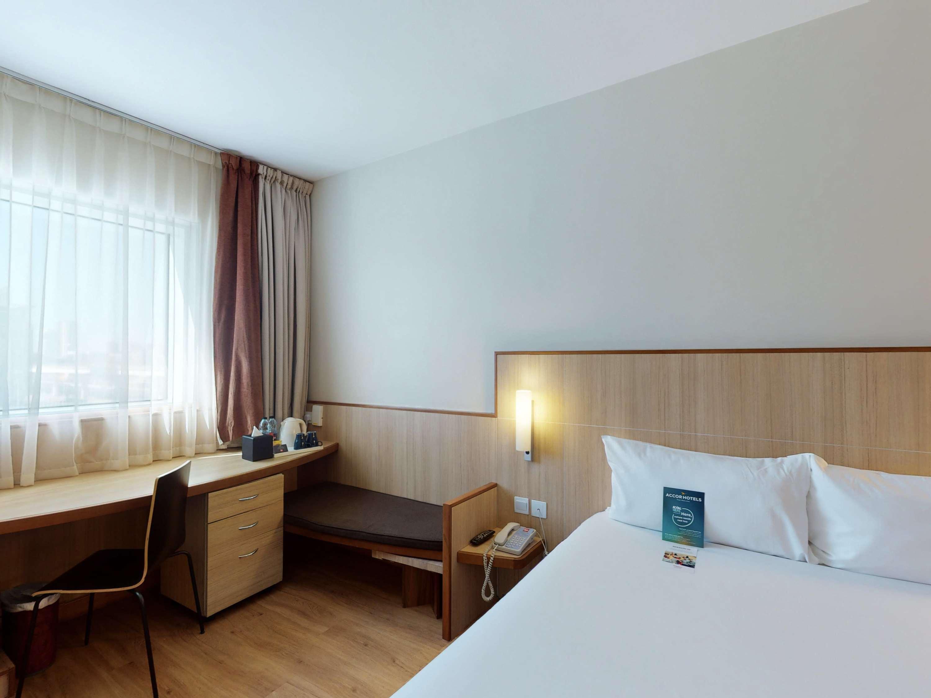 Hotel Ibis Al Barsha 3*