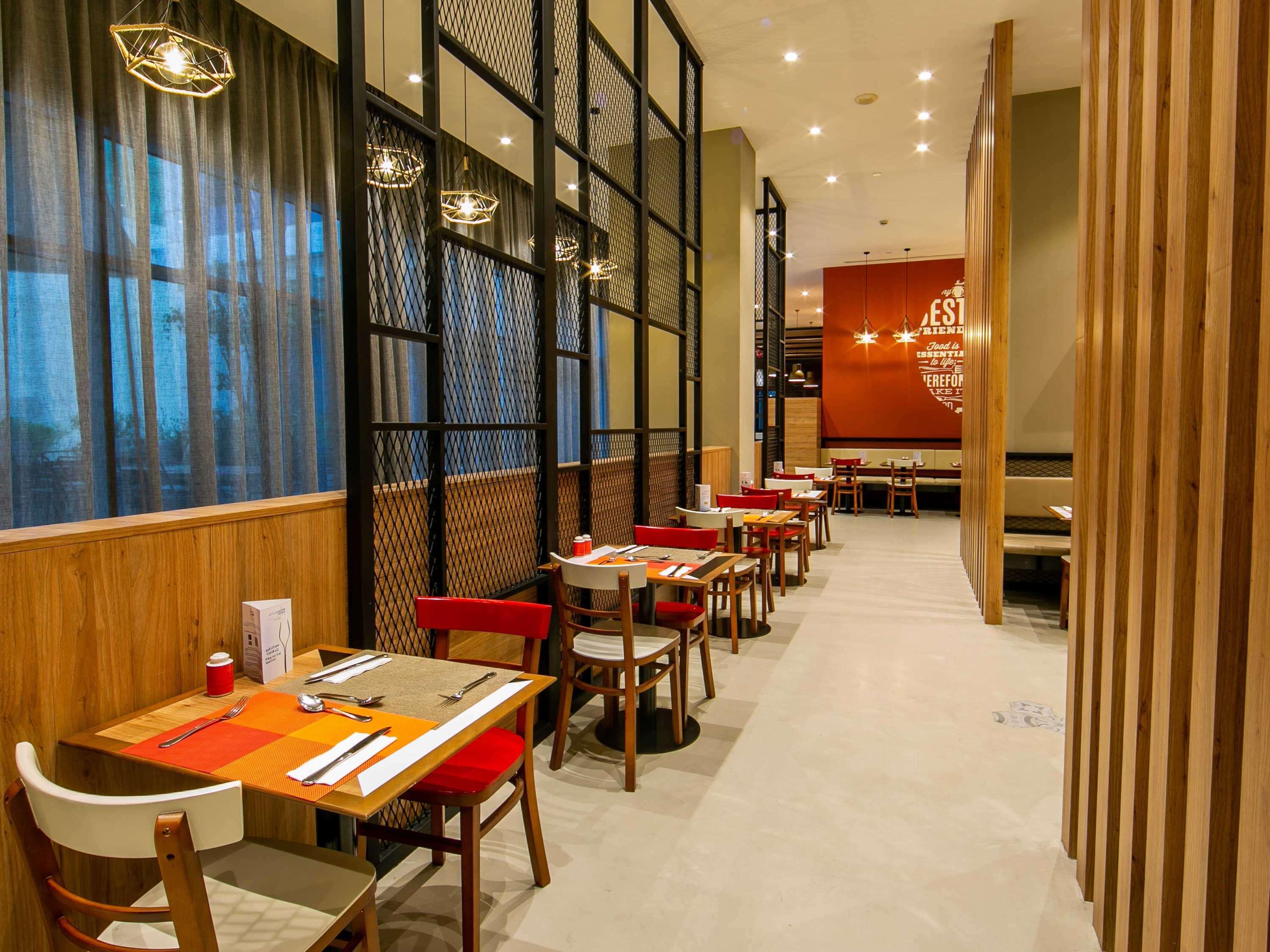 Hotel Ibis Al Barsha 3*