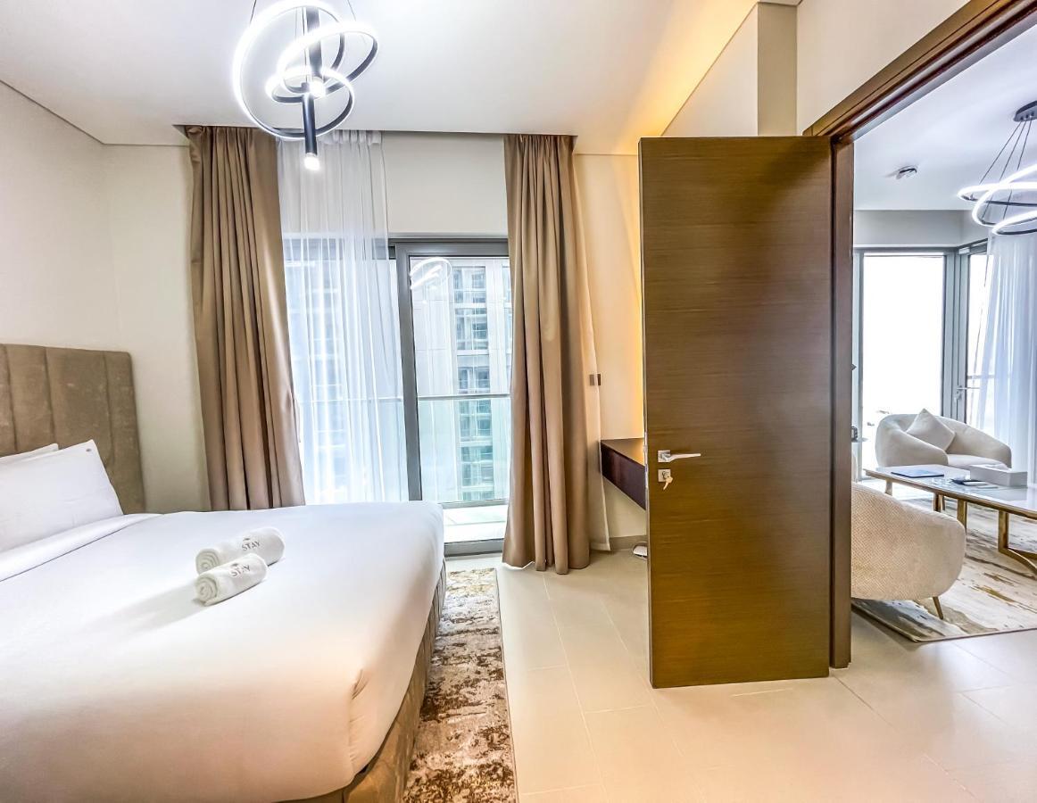 Mindblowing 2 Bedroom With Close View Of Burj Khalifa *