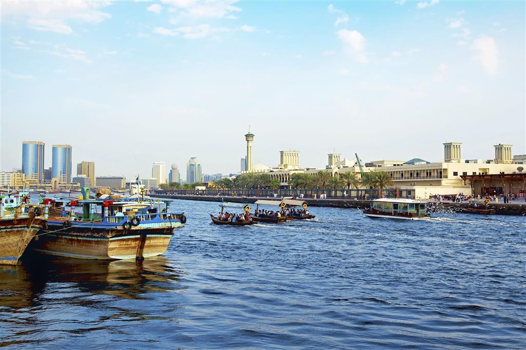 Four Points By Sheraton Sheikh Zayed Road 4* Dubai