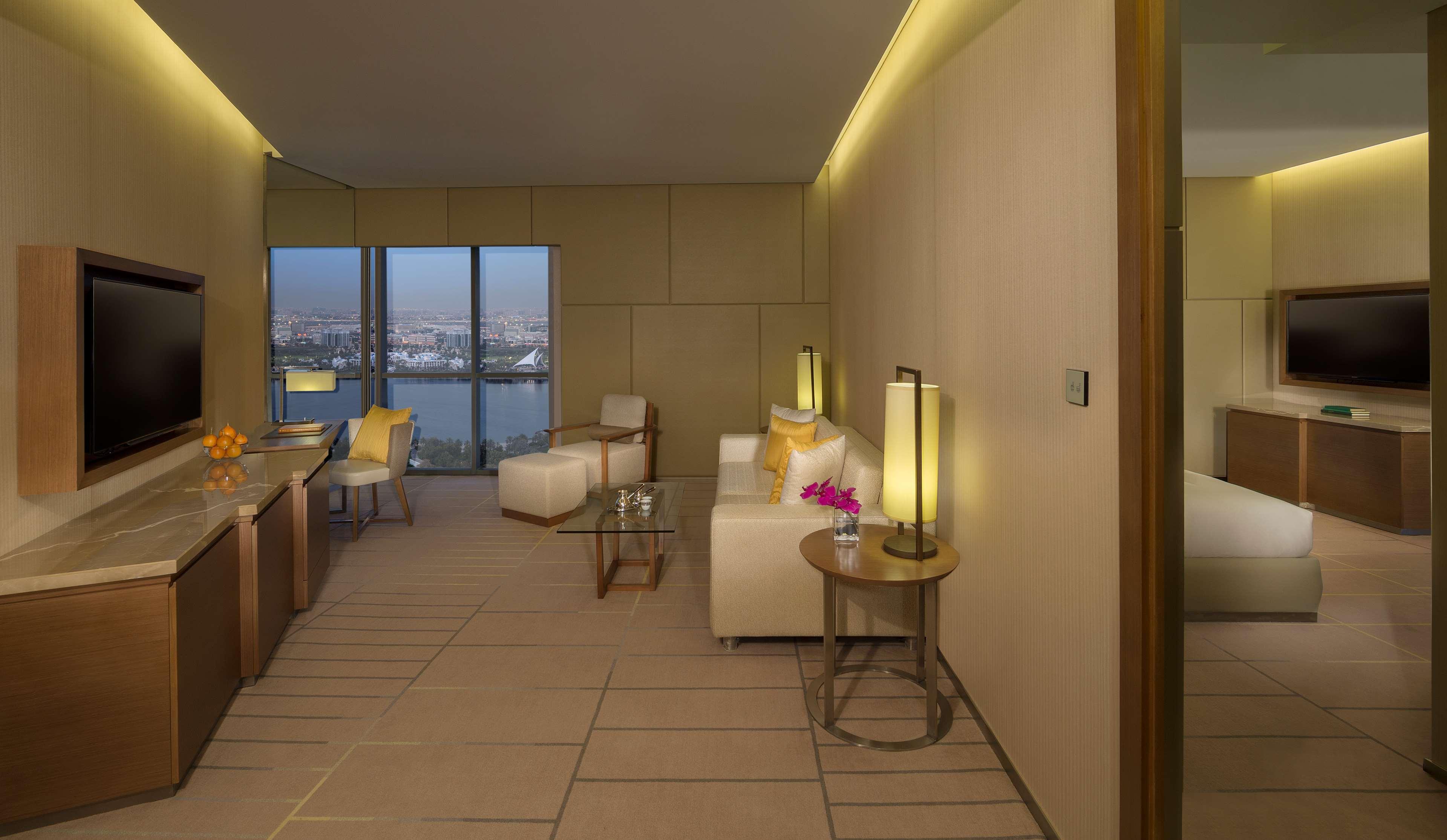Hyatt Regency Creek Heights