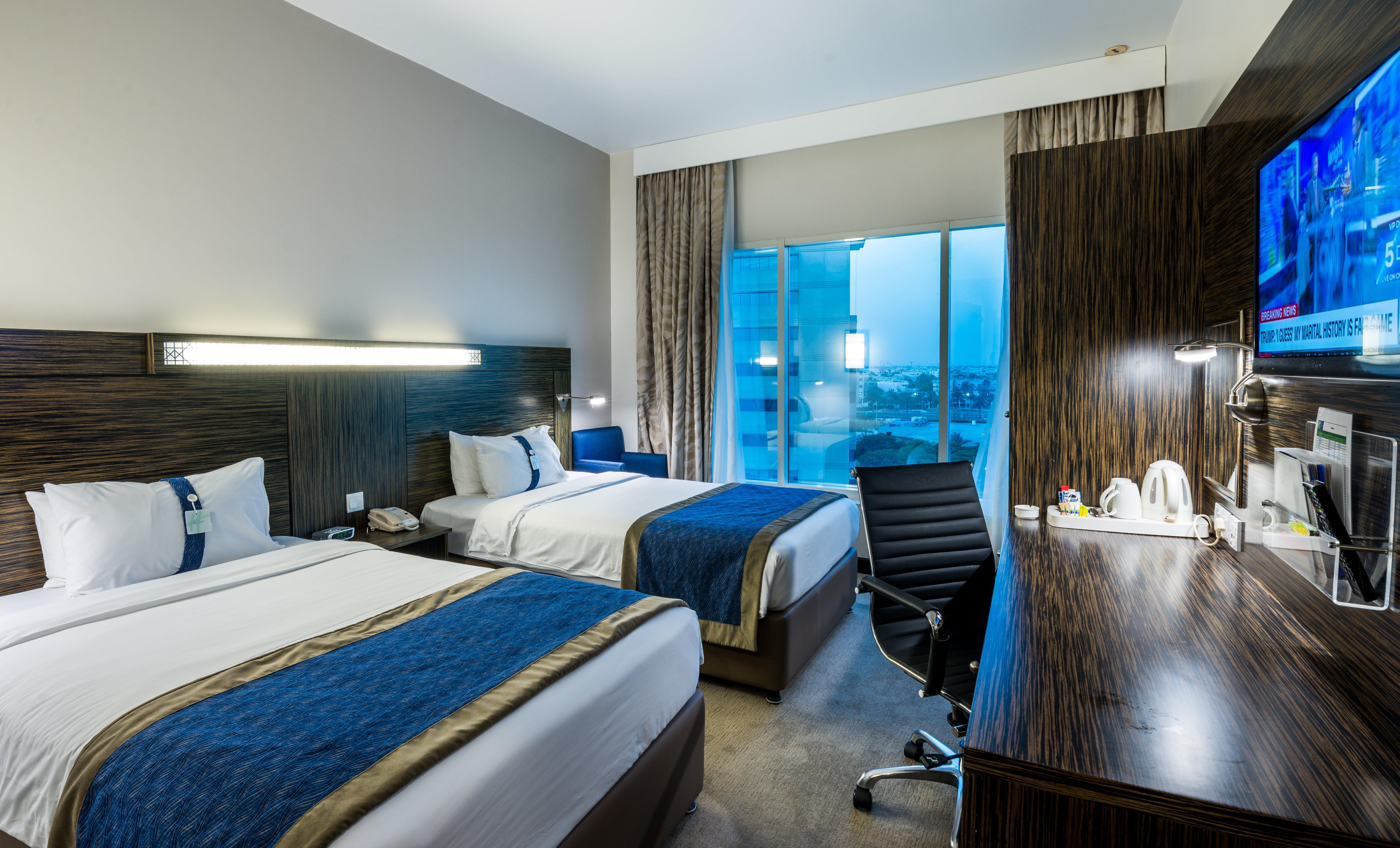 Hotel Express Dubai, Jumeirah By Ihg Dubai
