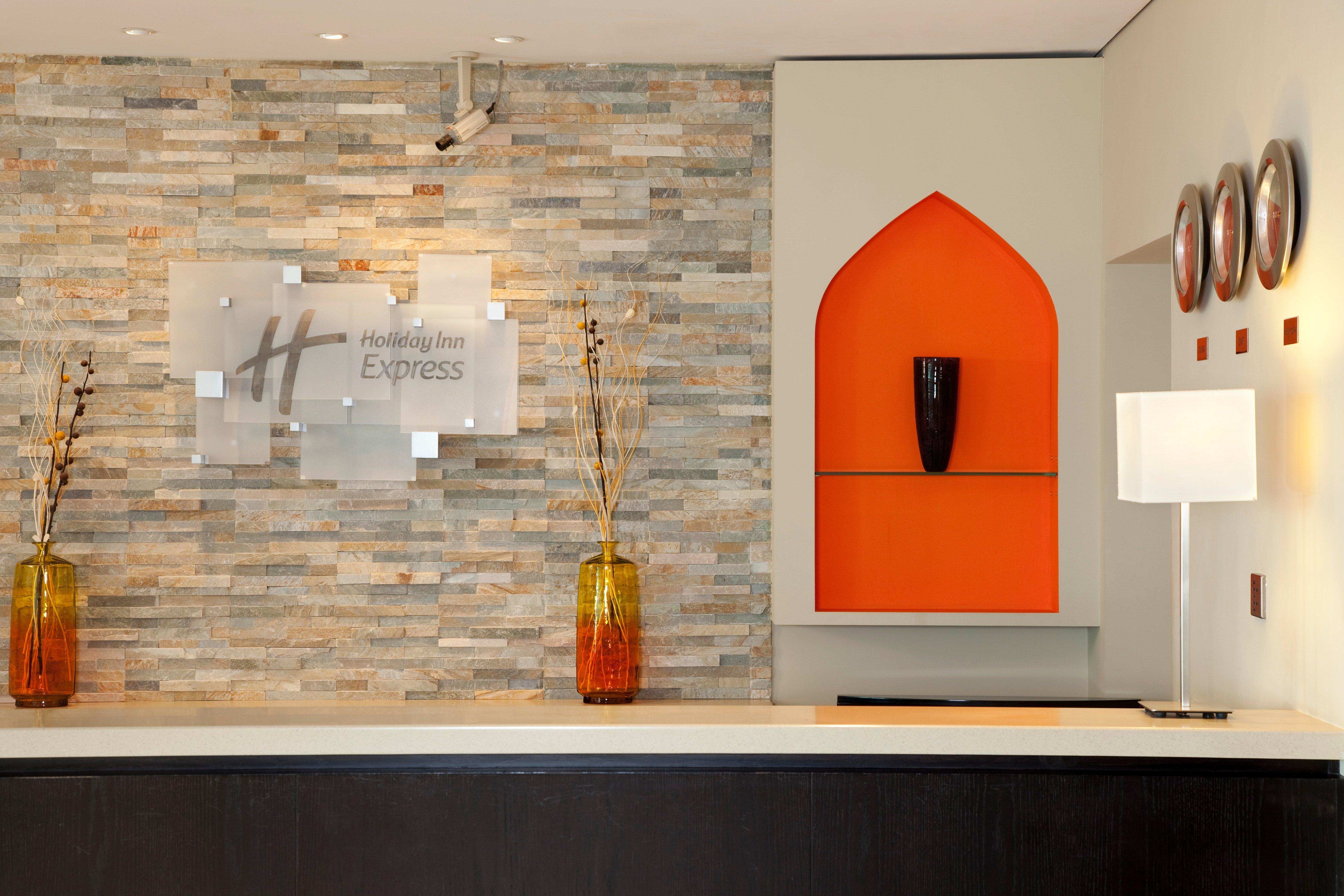 Express Dubai, Jumeirah By Ihg Hotel