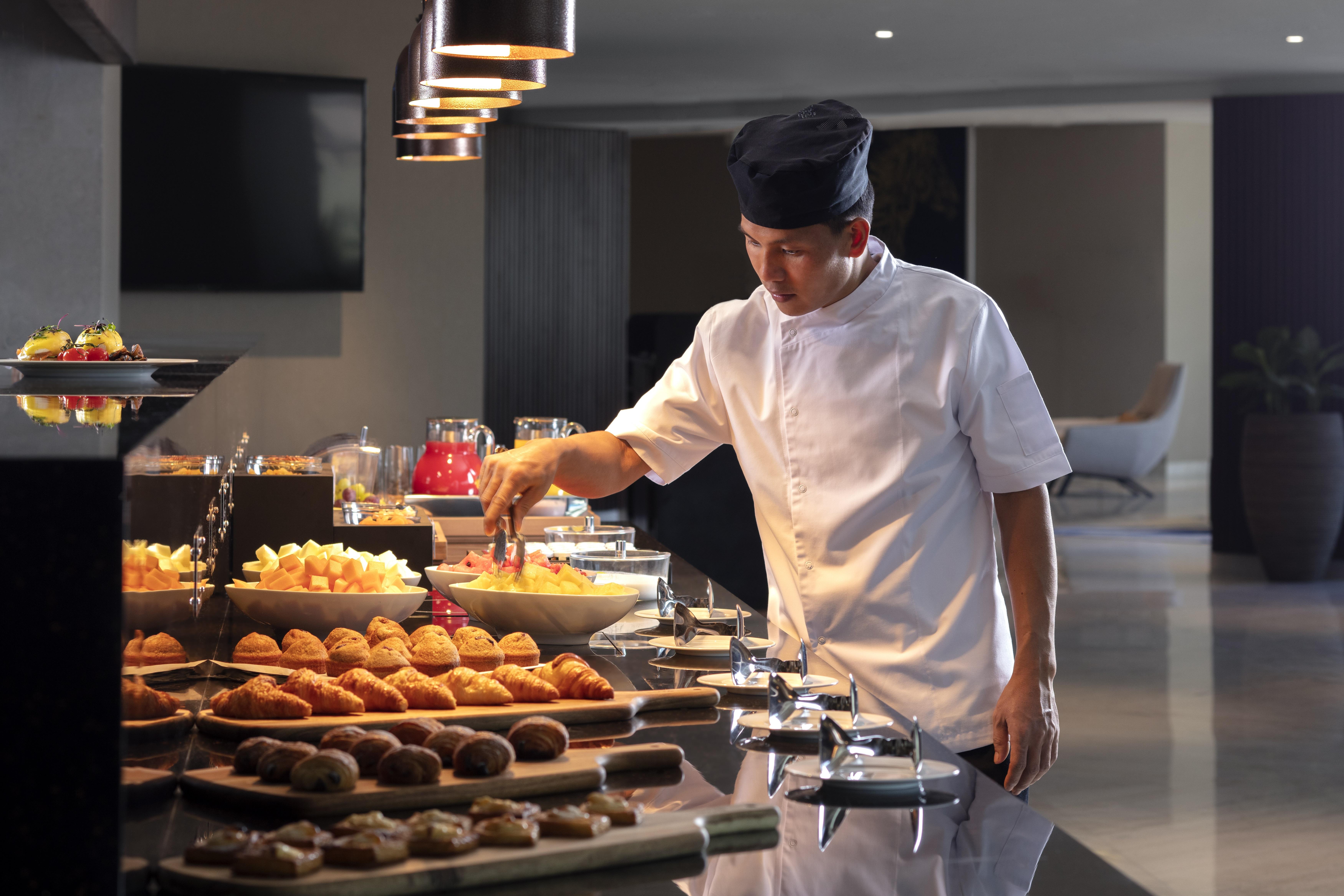 Avani Palm View & Aparthotel Dubai